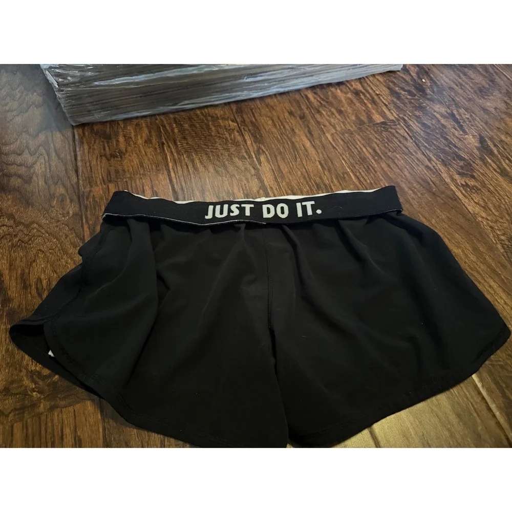 Nike Dri-FIT Running Shorts Womens Large Black Just Do It Waistband 404898-012